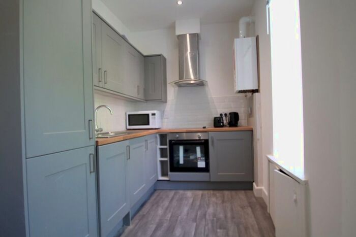 2 Bedroom Flat To Rent In Garland Place, Dundee, DD3