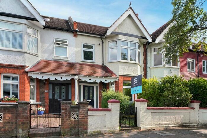 1 Bedroom Flat To Rent In Mayfield Avenue, London, W13