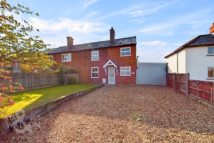 3 Bedroom Cottage For Sale In Chapel Hill, Woodton, Bungay, NR35