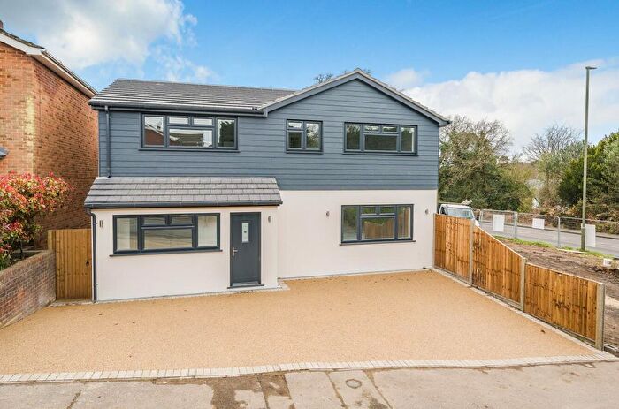 5 Bedroom Property To Rent In Glynswood, Camberley, GU15