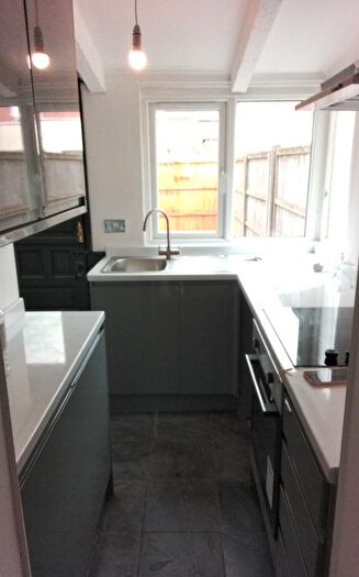 2 Bedroom Terraced House To Rent In Claremont Avenue, Hucknall, NG15