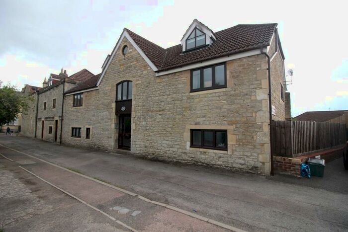 1 Bedroom Apartment To Rent In Weston Village, Bath, BA1