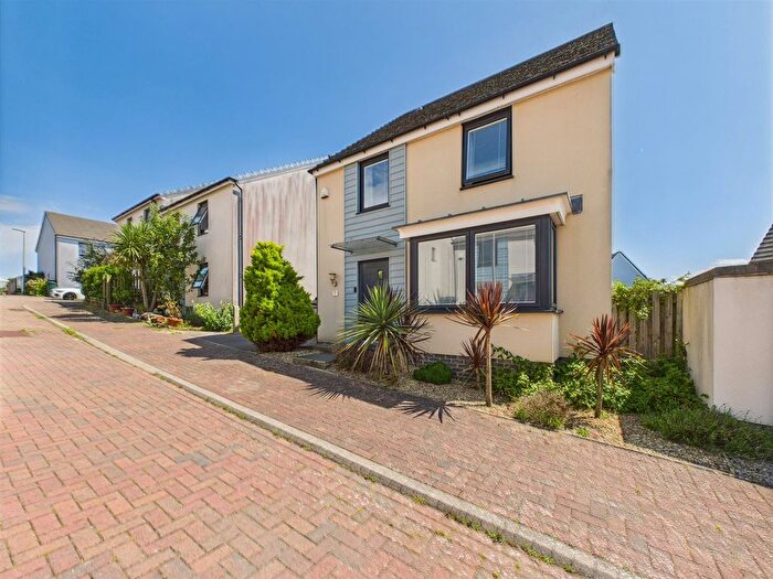 4 Bedroom Detached House For Sale In Minehead Close, Ogmore-By-Sea, Bridgend, CF32