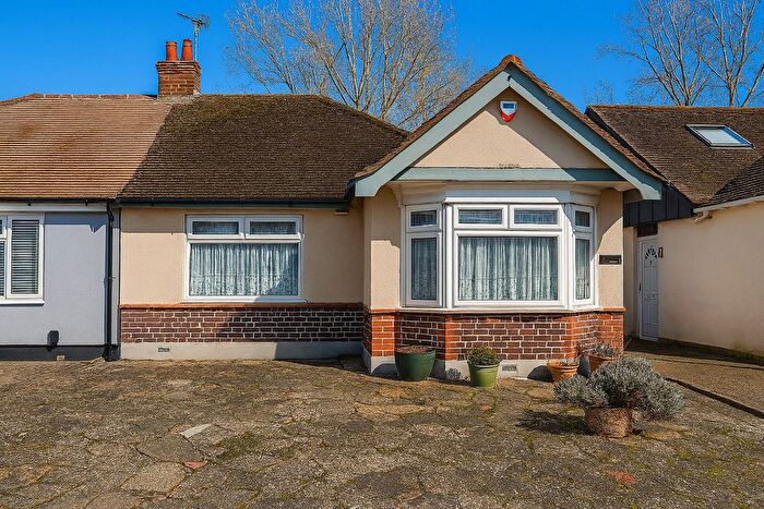 2 Bedroom Bungalow For Sale In Chadville Gardens, Romford, Essex, RM6
