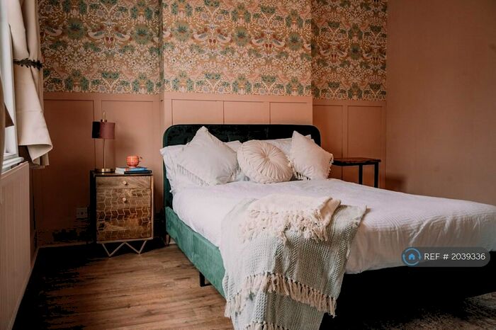 3 Bedroom End Of Terrace House To Rent In Upper Dumpton Park Road, Ramsgate, CT11