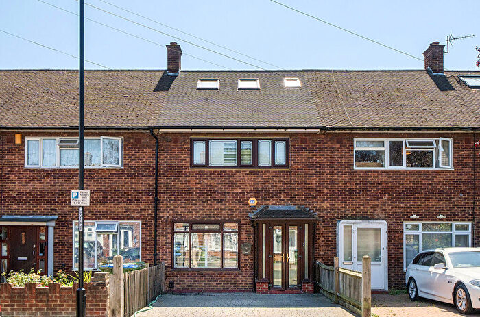 4 Bedroom Terraced House For Sale In Tiverton Drive, New Eltham, SE9