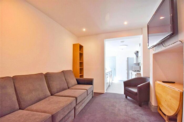5 Bedroom House To Rent In Derry Avenue, Mutley, Plymouth, PL4