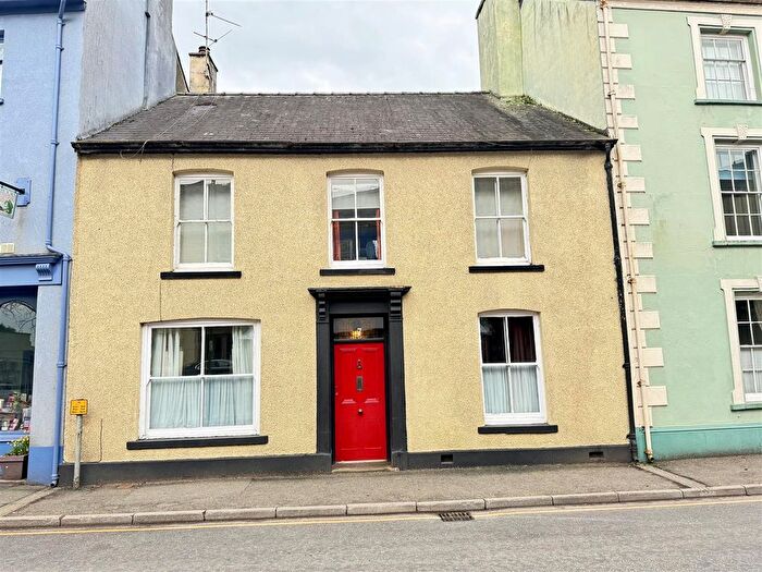 5 Bedroom Cottage For Sale In High Street, Llandovery, SA20
