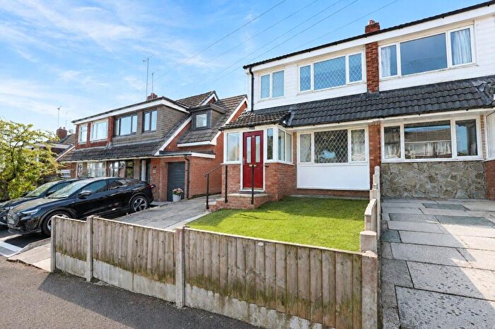 3 Bedroom Semi-Detached House For Sale In Holthouse Road, Tottington, Bury, BL8