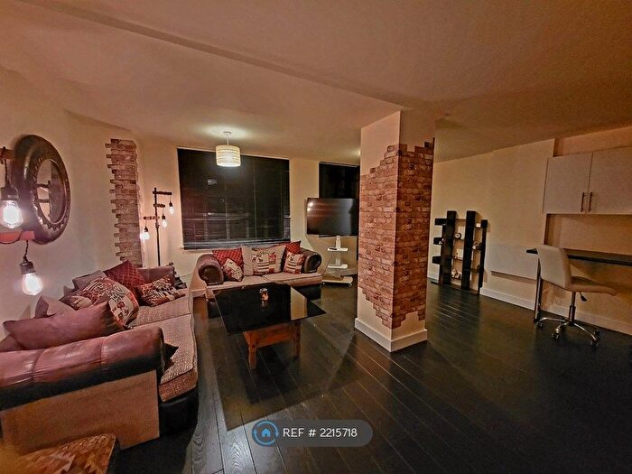 2 Bedroom Flat To Rent In Joiner Street, Manchester, M4