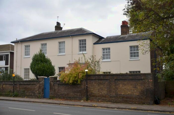 2 Bedroom Flat To Rent In Ealing Road Trading Estate, Ealing Road, Brentford, TW8