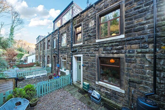 2 Bedroom End Of Terrace House For Sale In Woodbine Place, Hebden Bridge, West Yorkshire, HX7