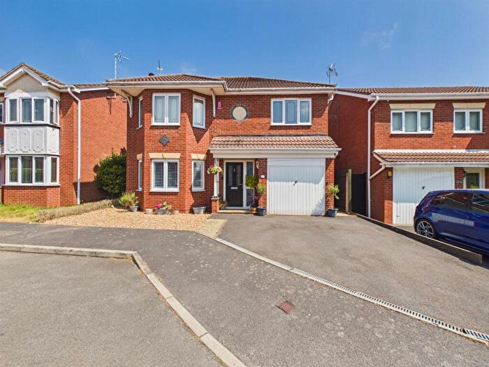 4 Bedroom Detached House For Sale In Plover Court, Mickleover, Derby, DE3