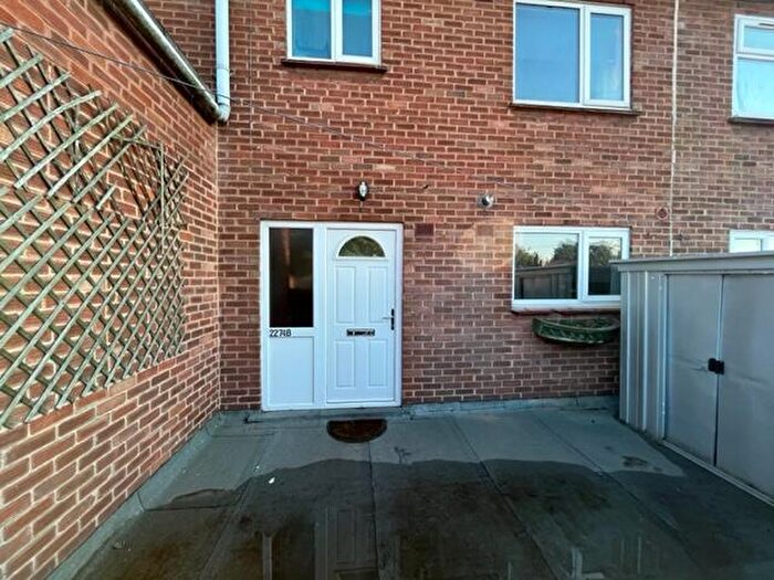 2 Bedroom Maisonette To Rent In Coventry Road, Sheldon, Birmingham, B26