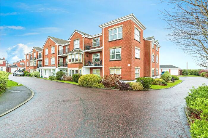 2 Bedroom Apartment To Rent In Poachers Trail, Lytham St Annes, FY8