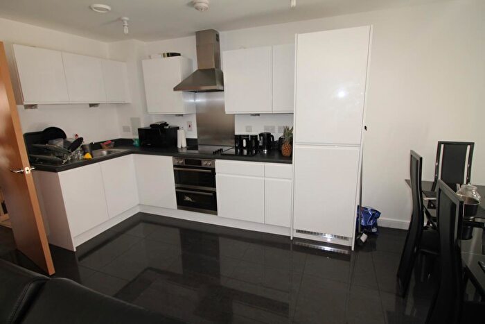 3 Bedroom Maisonette To Rent In Maxwell Road, Romford, RM7