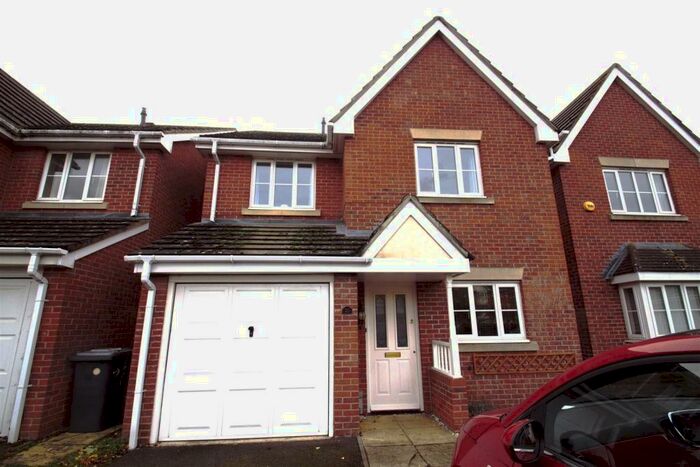 3 Bedroom Detached House To Rent In Beaumont Road, Flitwick, Bedford, MK45