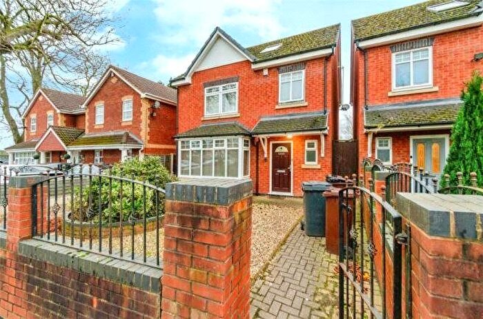 4 Bedroom Detached House For Sale In Cannock Road, Wednesfield, Wolverhampton, West Midlands, WV10