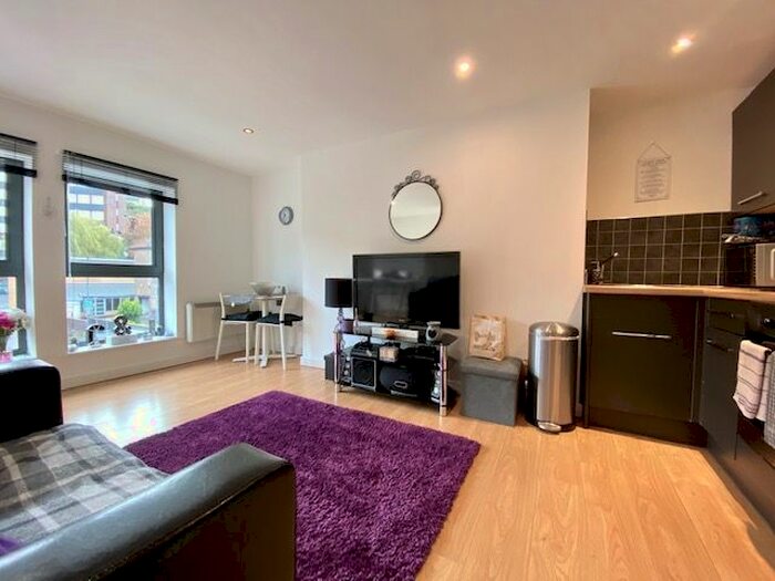 1 Bedroom Flat To Rent In Ecclesall Road, Sheffield S11