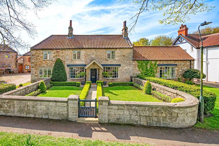 4 Bedroom Detached House For Sale In Burton Leonard, Harrogate, HG3