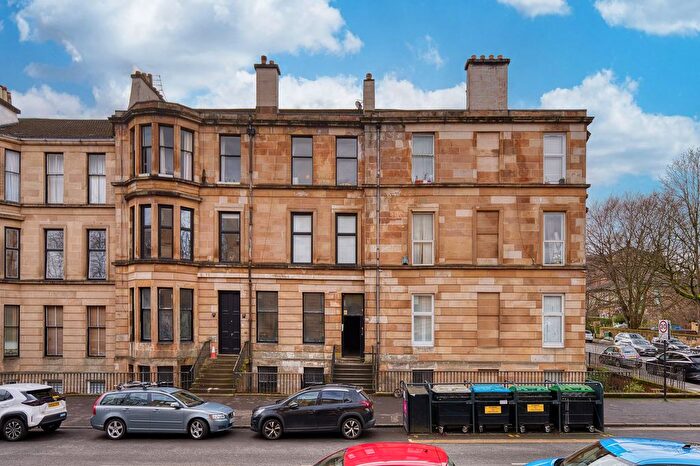 3 Bedroom Flat For Sale In Leslie Street, Flat /, Pollokshields, Glasgow, G41