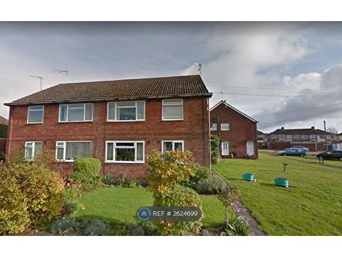 2 Bedroom Flat To Rent In Malam Close, Coventry, CV4