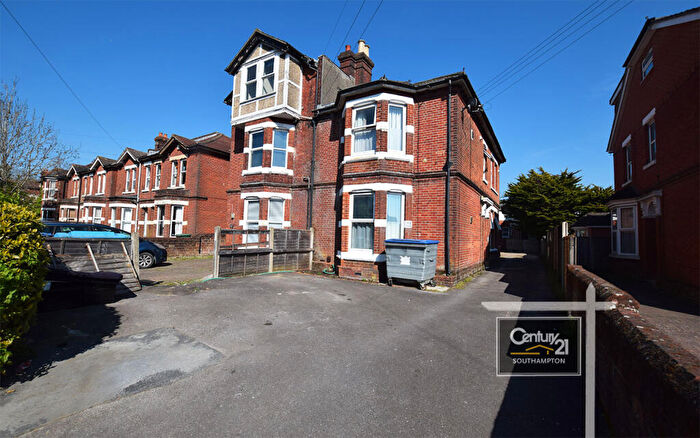 Studio To Rent In |Ref: |, Hill Lane, Southampton, SO15