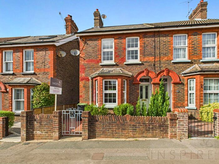2 Bedroom Semi-Detached House For Sale In Petlands Road, Haywards Heath, RH16