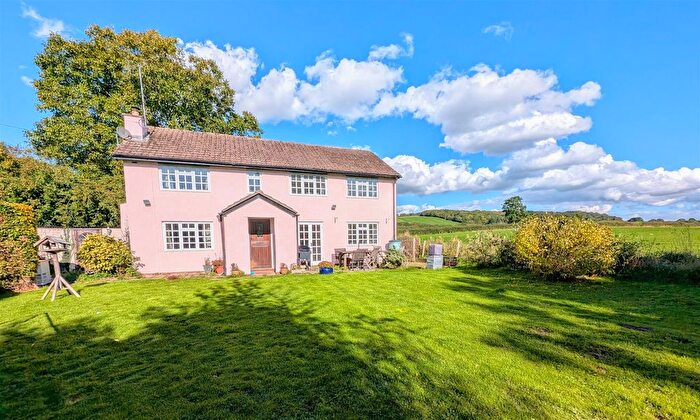 4 Bedroom Detached House For Sale In Bodenham, Hereford, HR1