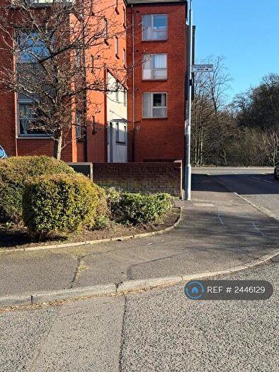 2 Bedroom Flat To Rent In Tollcross Park View, Glasgow, G32