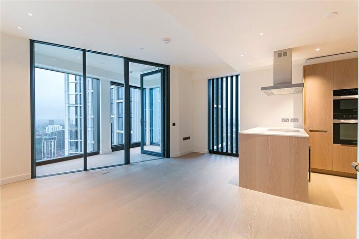 2 Bedroom Flat To Rent In River Park Tower, Nine Elms Lane, Nine Elms, SW8