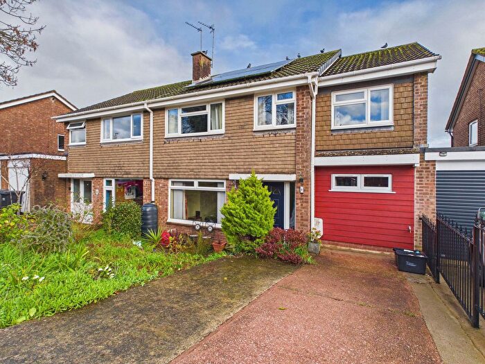 4 Bedroom Semi Detached House For Sale In Underidge Close, Paignton, TQ3