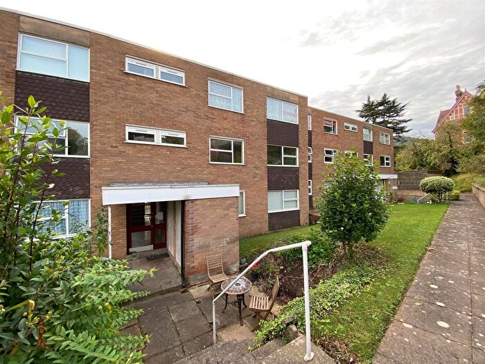 2 Bedroom Flat To Rent In Osborne Road, Malvern, WR14