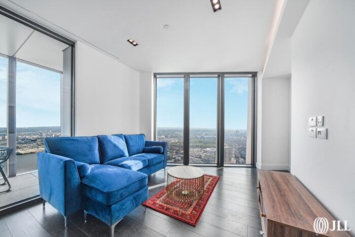 2 Bedroom Apartment To Rent In Marsh Wall London, E14