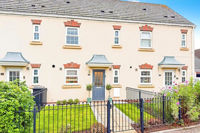 2 Bedroom Terraced House For Sale In Wycombe Road, Kingsway, Gloucester, GL2