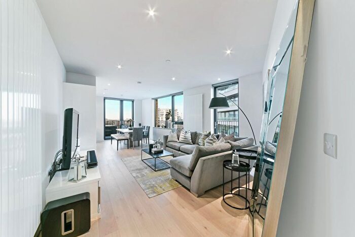 2 Bedroom Flat To Rent In Mercier Court, Royal Wharf, London, E16