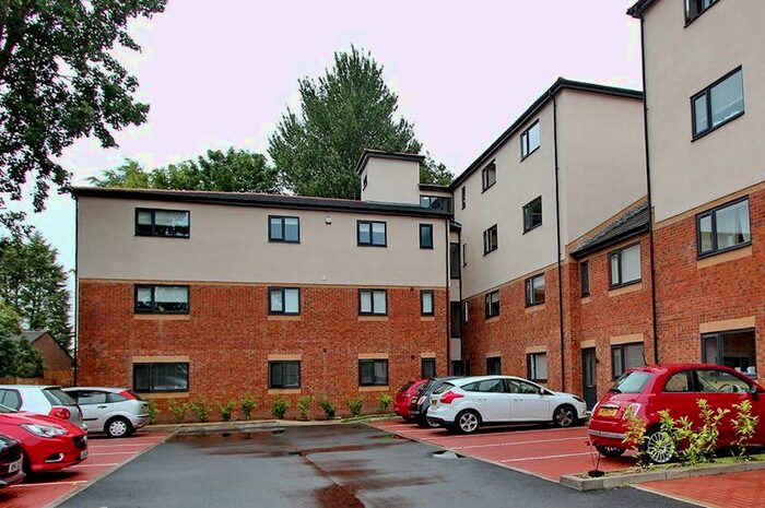 2 Bedroom Apartment To Rent In Kensington Street, Whitefield, Manchester, M45