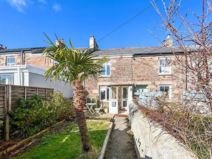 2 Bedroom Property For Sale In Albion Row, Carharrack, Redruth, TR16