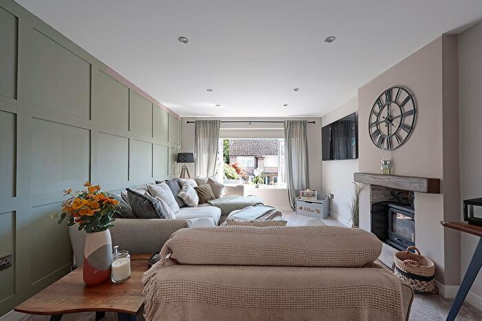 4 Bedroom Detached House For Sale In Mint Avenue, Barrowford, Lancashire, BB9