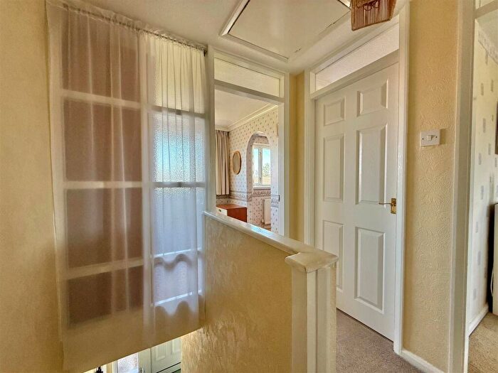 3 Bedroom Terraced House For Sale In Fairfield Grove, Halesowen, B62