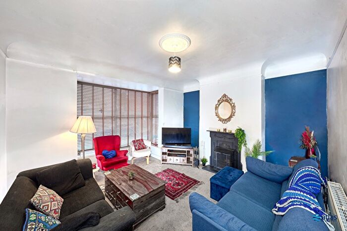 4 Bedroom Terraced House For Sale In Russell Road, Mossley Hill, L18