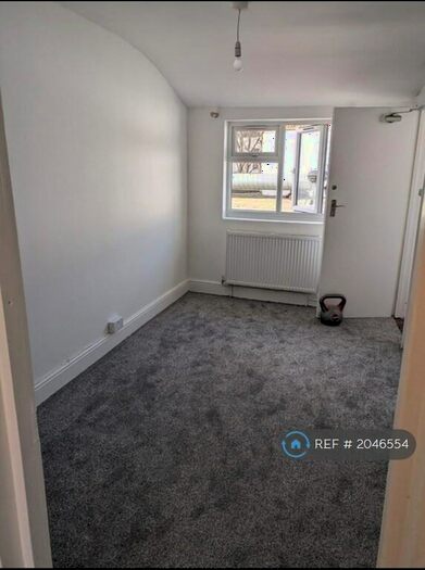 Studio To Rent In Lauriston Road, London, E9