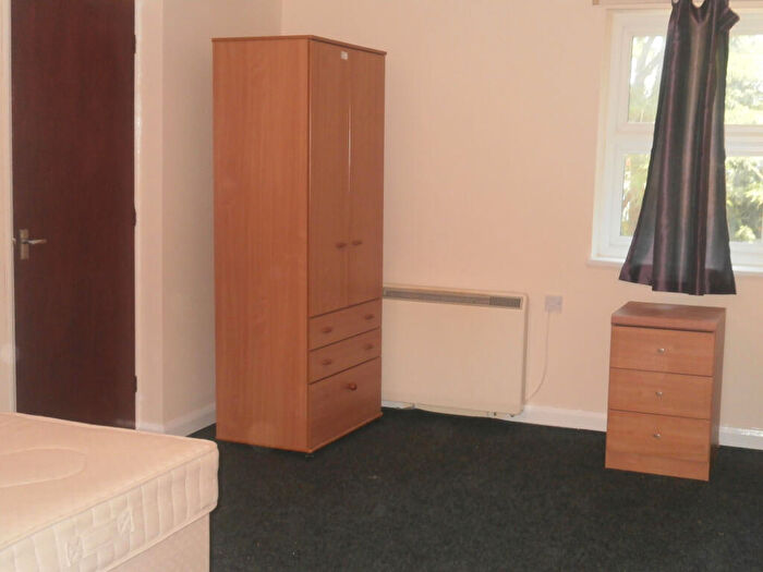1 Bedroom Flat To Rent In Hosker Close, Oxford, OX3