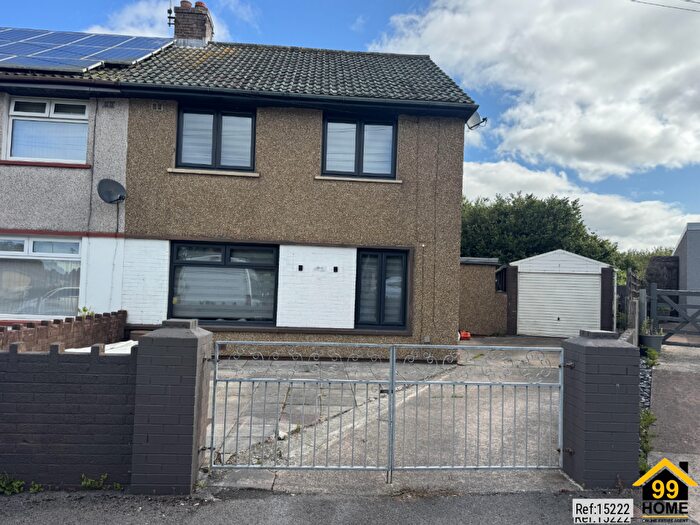 3 Bedroom Semi Detached House For Sale In Bryn Hyfryd, Bridgend, Vale Of Glamorgan, CF32