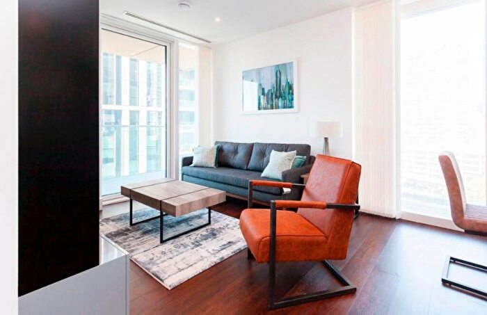 1 Bedroom Apartment To Rent In Maine Tower, Harbour Way, Canary Wharf, London, E14