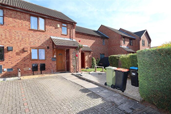 2 Bedroom Semi-Detached House For Sale In Malbons Court, Leadenhall, MK6