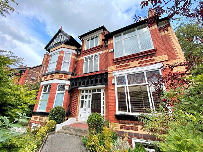 1 Bedroom Flat For Sale In Barlow Moor Road, Didsbury, M20