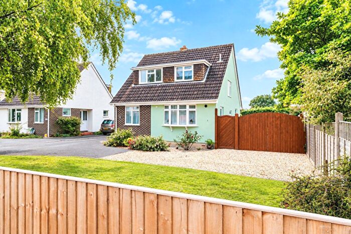 3 Bedroom Detached House For Sale In Stoddens Road, Burnham-On-Sea, Somerset, TA8