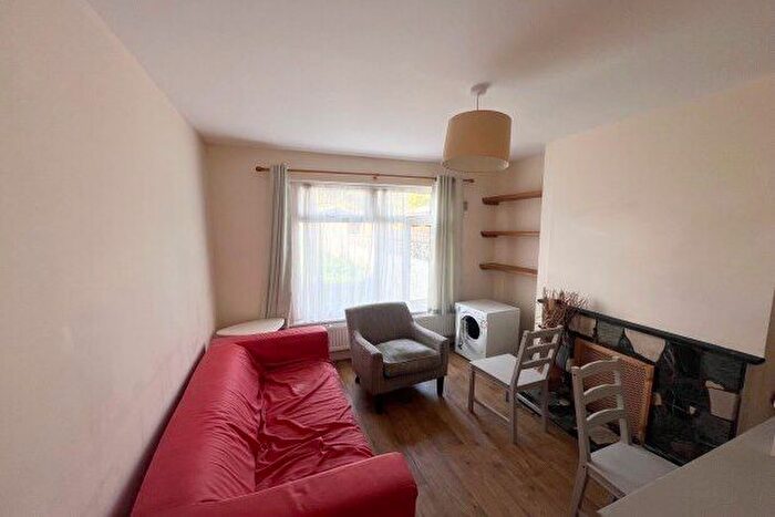 4 Bedroom Property To Rent In Fourth Avenue, Bristol, BS7