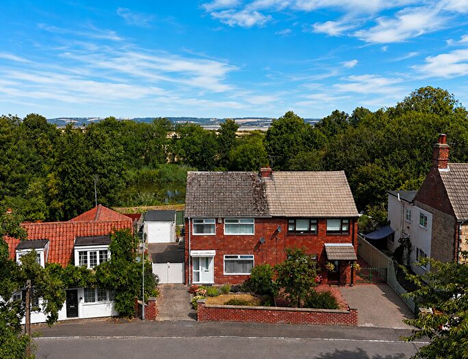 2 Bedroom Semi Detached House For Sale In Western Green, Winteringham, DN15